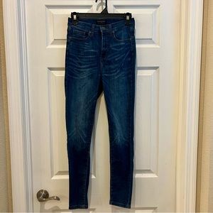 NWOT Banana Republic High Waisted Curvy Super-Stretch Legging Blue Jeans 26/2
